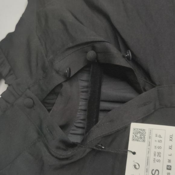 Zara button ruffle turtleneck top - Picture 11 of 12